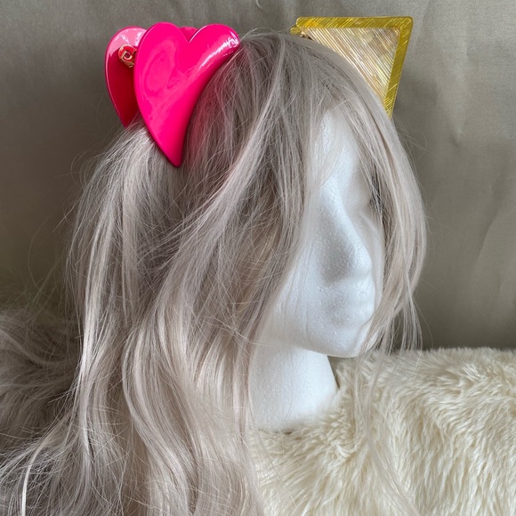 BP Jumbo Geometric Hair Clips Neon Hot Pink Heart or  Yellow Triangle Available - Picture 4 of 15